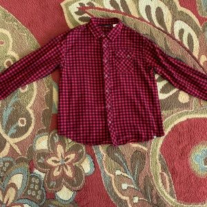 LL Bean Boys Long Sleeve Snap button down shirt. Size XL 18. Red and black.